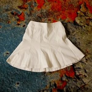 Banana Republic white skirt